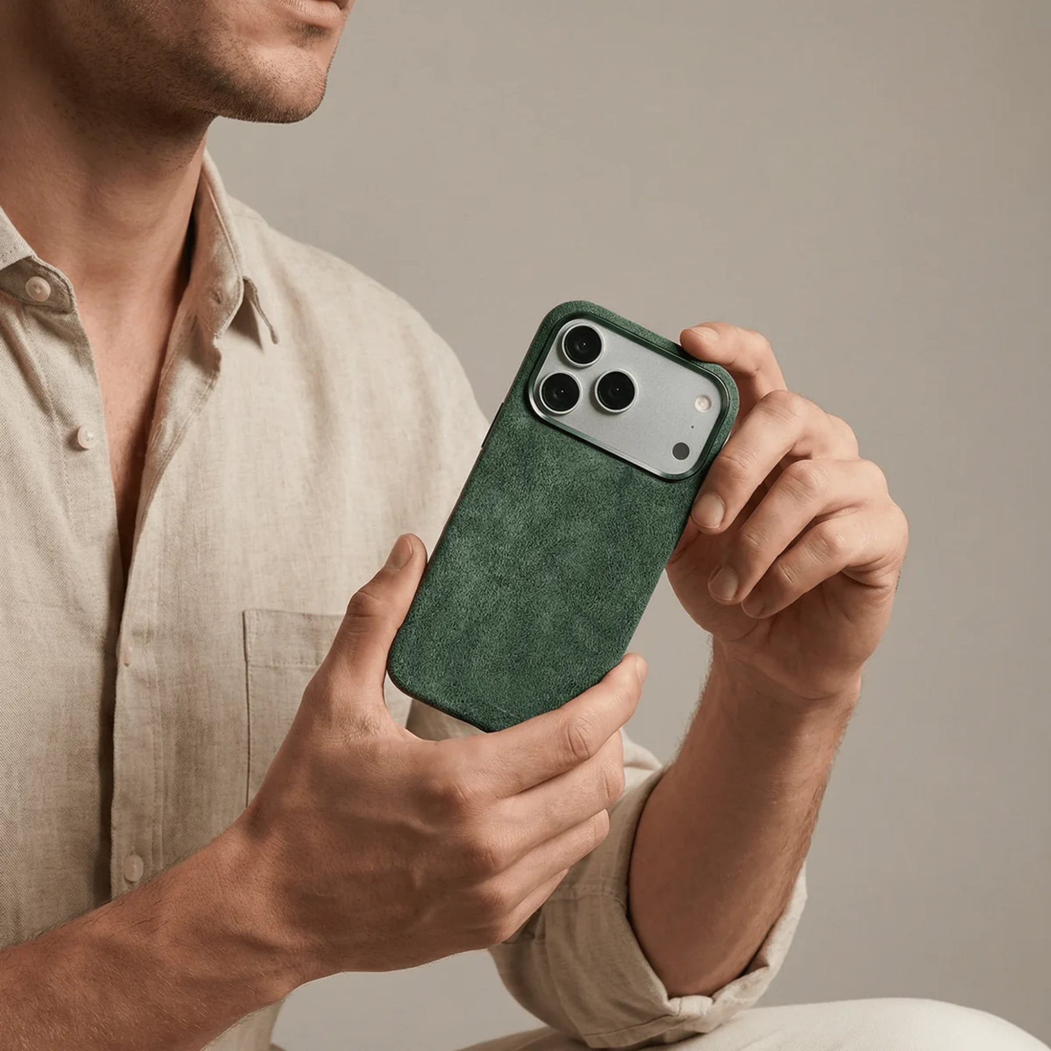 iPhone 17 Pro - Alcantara Case - Midnight Green